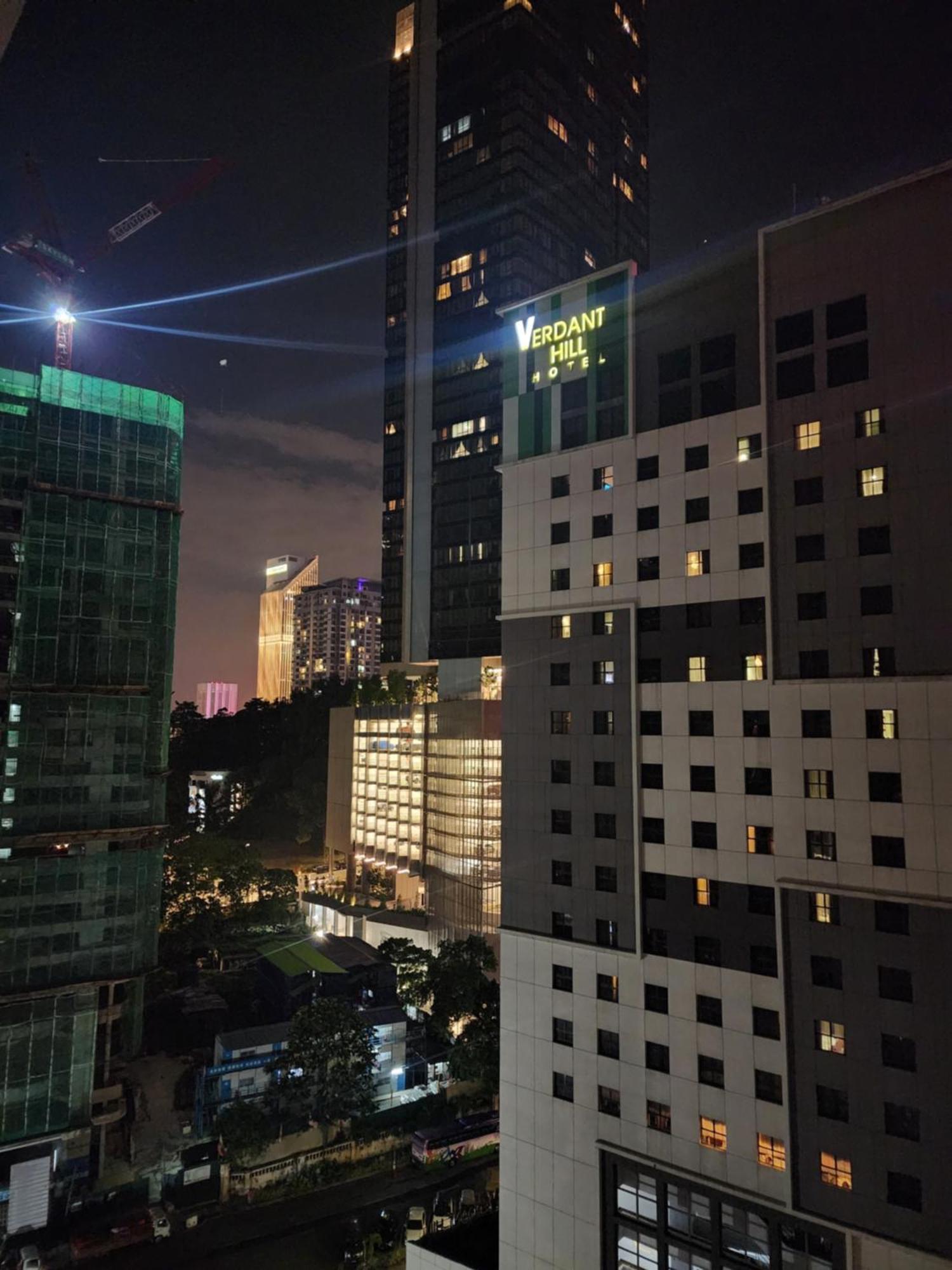Downtown Seri Bukit Ceylon
